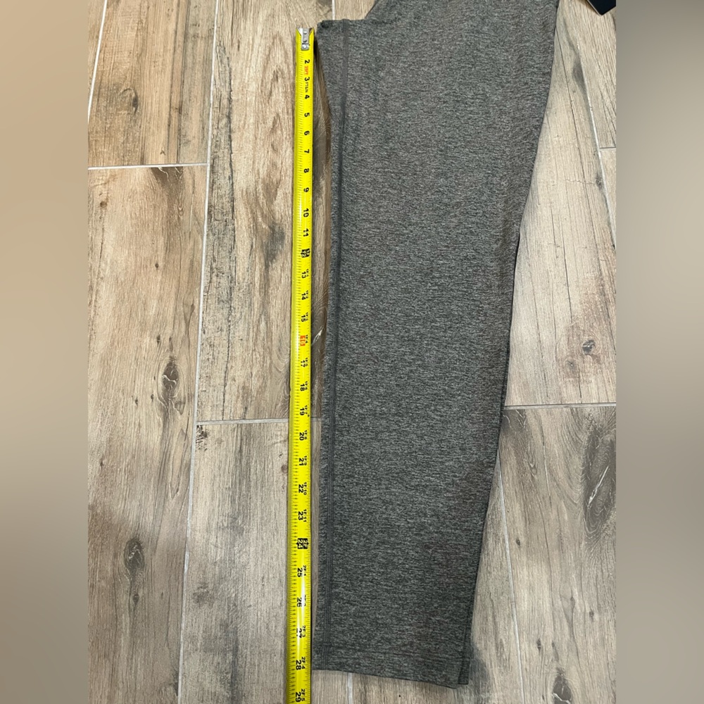 Lululemon Men’s “Soft Jersey” Tapered Jogger Pant (S) Olive Green - Picture 7 of 14
